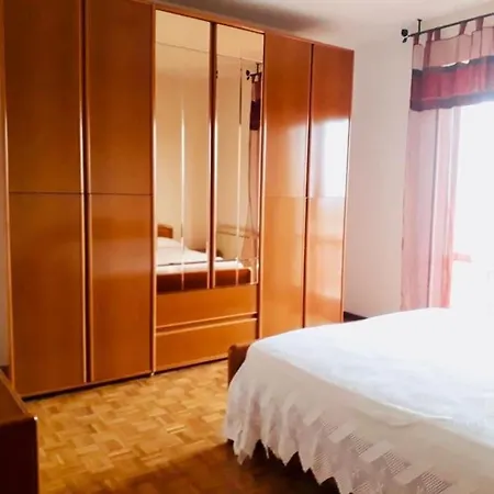 Bella Vista Dal Castello Al Mare Apartament